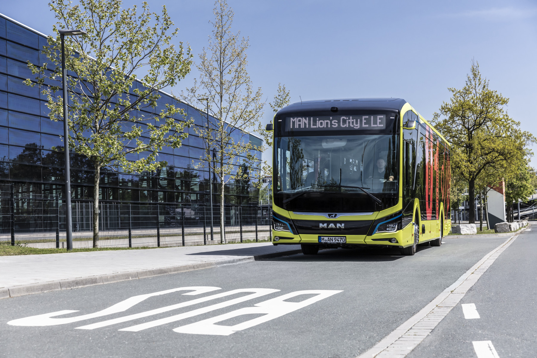 Niekwestionowany zwycięzca: MAN Lion's City 12 E LE wyróżniony nagrodą Innovation Award 2025 