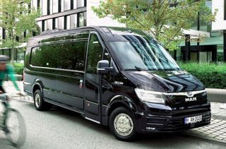 Ekskluzywny turystyczny MAN TGE Coach ukoronowaniem programu minibusów MAN